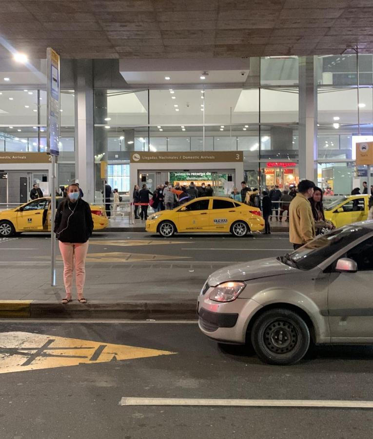 Apartaestudio Cerca Al Aeropuerto Bogota Luaran gambar